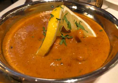 Restaurante Indio Annapurna, de reciente apertura en Madrid, con una elegante decoración y un menú degustación con platos deliciosos: Arroz, Cordero, Verdudas, Curry, Samosas, Especialidades Tandoori, Massala y Pan Naan. Precios razonables para cocina India de gran calidad.