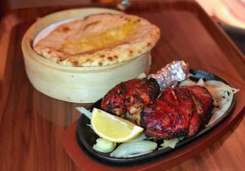 Restaurante Indio Annapurna, de reciente apertura en Madrid, con una elegante decoración y un menú degustación con platos deliciosos: Arroz, Cordero, Verdudas, Curry, Samosas, Especialidades Tandoori, Massala y Pan Naan. Precios razonables para cocina India de gran calidad.