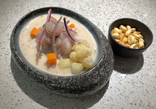 El Restaurante Hielo y Carbón está ubicado en el Hotel Hyatt Centric Gran Vía de Madrid. El Chef al mando es Pablo Bernal de la Cierva, que ofrece dos tipos de cocina, Peruana, como el Ceviche de Rosa Merino y Española, como el Chocolate con Churros. Amplia y original coctelería. Brunch los Domingos.