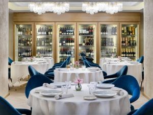 Miguel-Muñoz-Restaurante-Somni-Hotel-The-One-Barcelona-Mesa