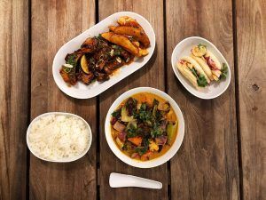 Ron-Zohar-Restaurante-Tailandés-Gingerboy-Madrid-Bao-de-Langostinos-Curry-Costillas-Hot-Swett-and-Lemon