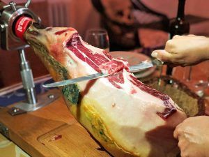 Jamón-Ibérico-Dehesa-de-Solana
