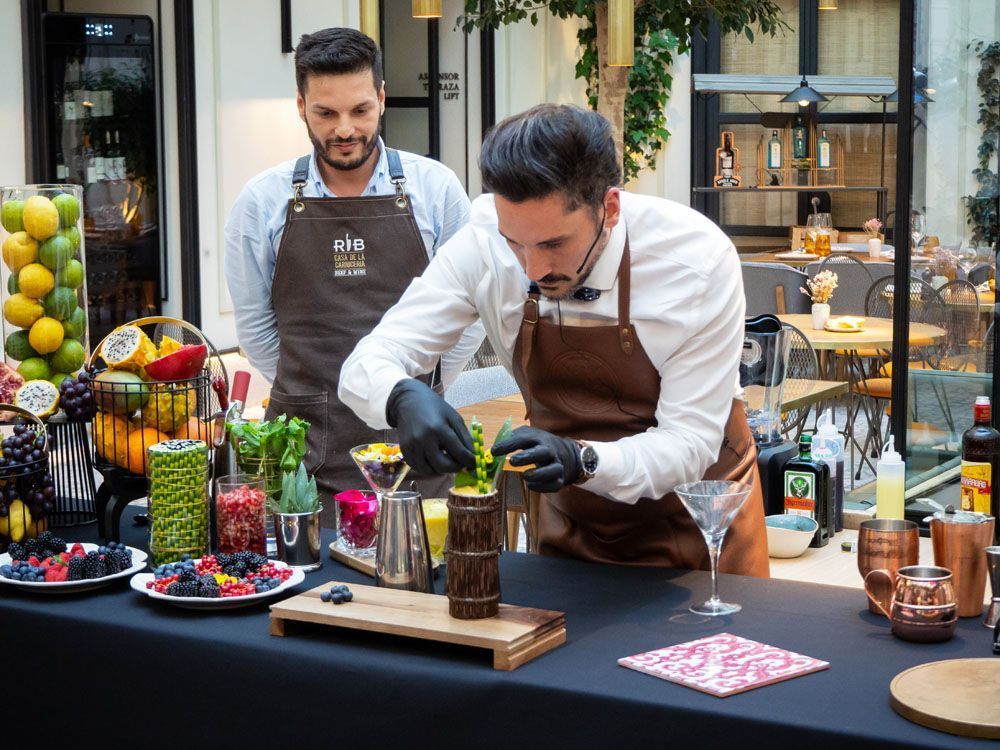 RESTAURANTE RIB CASA DE LA CARNICERÍA MADRID EVENTO MIXÓLOGO