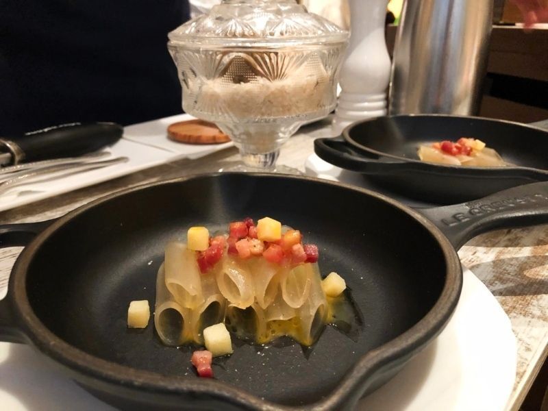 macarrones del restaurante disfrutar barcelona