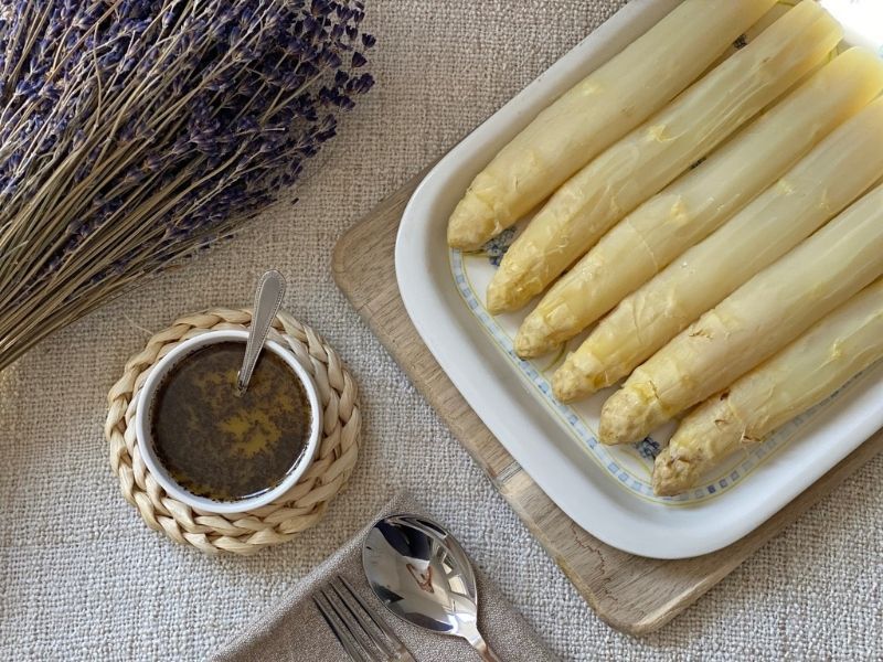 recetas de espárragos ajo negro