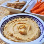 Receta gourmet de hummus con pimiento rojo asado RECETA DE HUMMUS DE GARBANZOS PORTADA