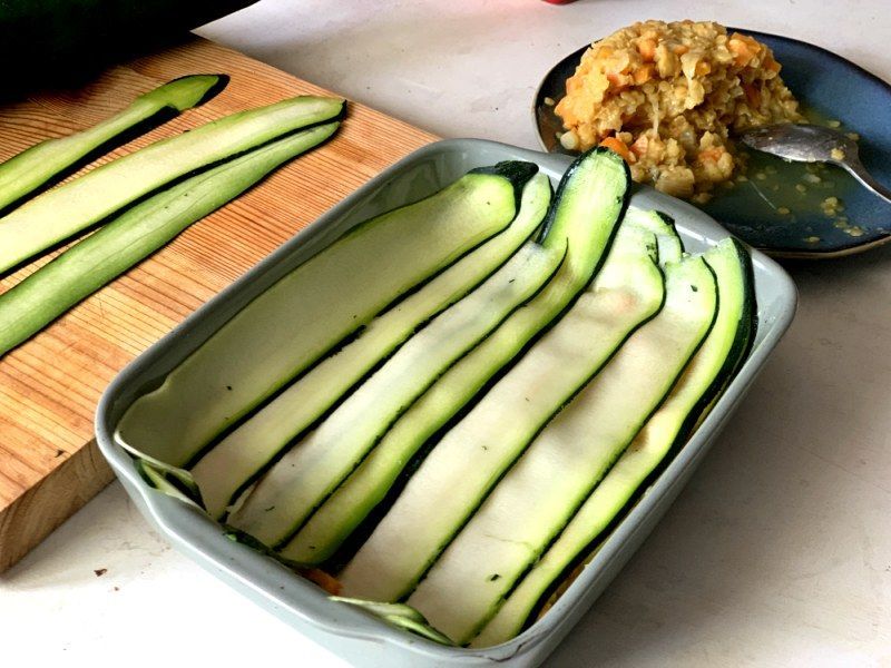 Elaboracion de receta de lasaña de calabacín