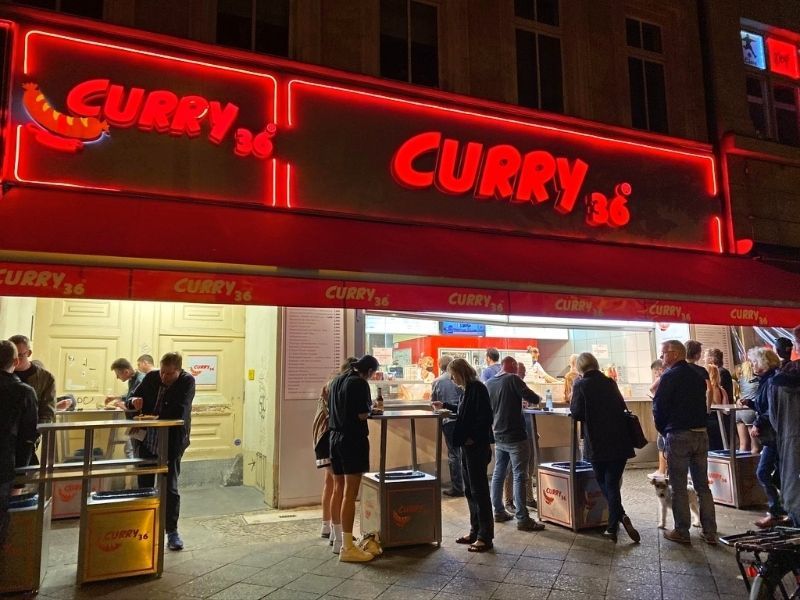 curry 36 viajar a Berlín