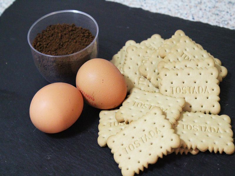 TARTA DE LA ABUELA DE CAFÉ FÁCIL