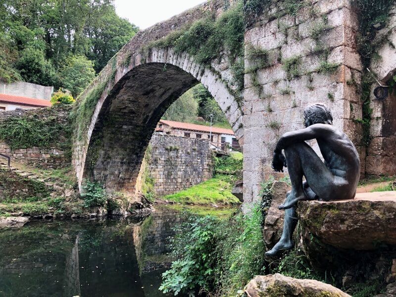 CANTABRIA Liérganes hombre pez