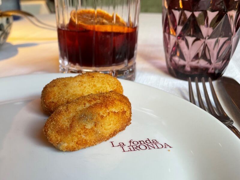 LA FONDA LIRONDA croquetas de jamón