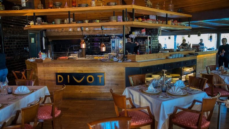 Divot marbella