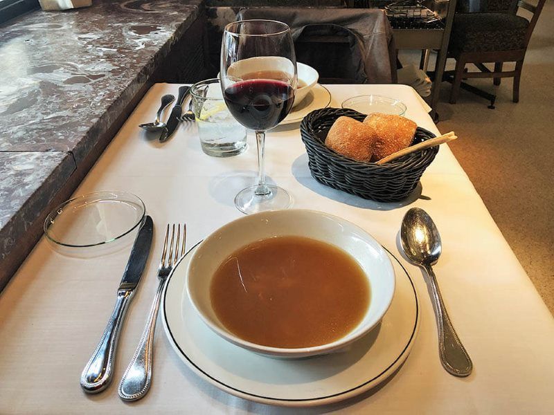 MEJOR COCIDO MADRILEÑO - CAFE COMERCIAL Sopa