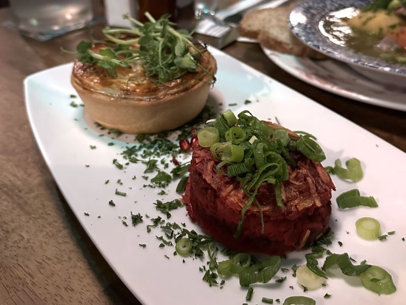 GUIA VIAJAR A DUBLIN - THE OLD STOREHOUSE, pork pie pastel cerdo