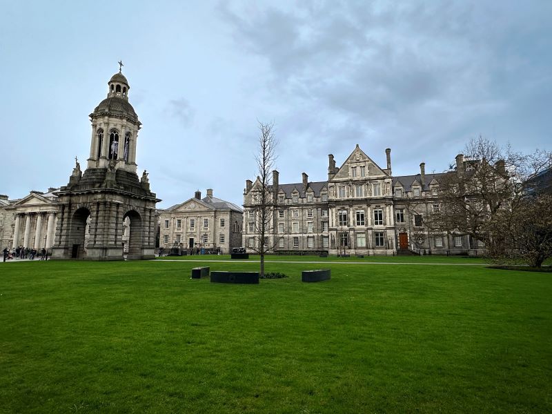 GUIA VIAJAR A DUBLÍN - TRINITY COLLEGE