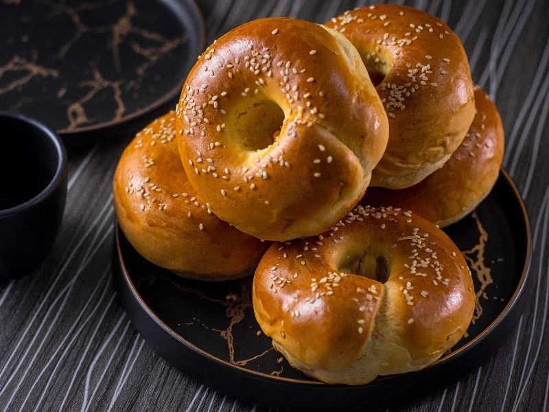 Bagels con queso crema y salmon ahumado 1