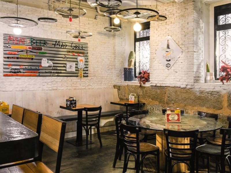 MEJORES HAMBURGUESAS DE MADRID - MAD GRILL local