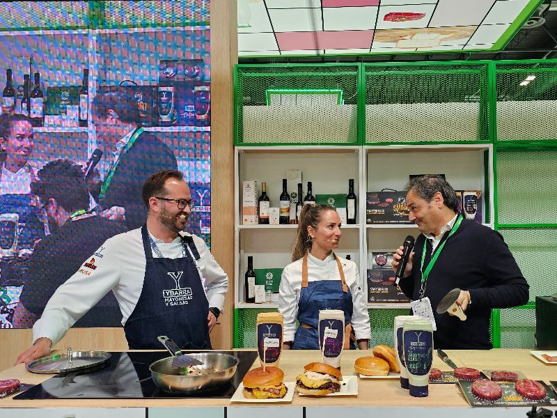 Salon gourmet taller
