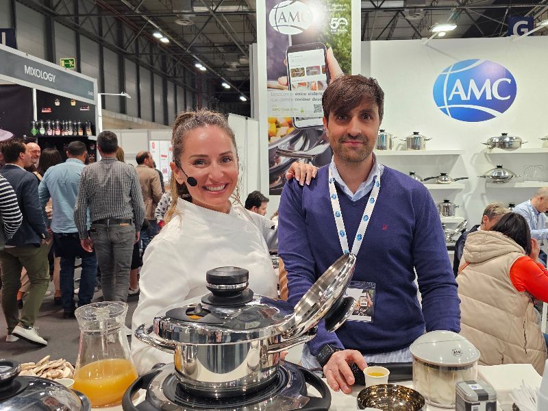 Salon gourmets show cooking
