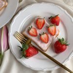 Receta casera de tostadas de ricotta y fresas tostadas de fresas y ricotta