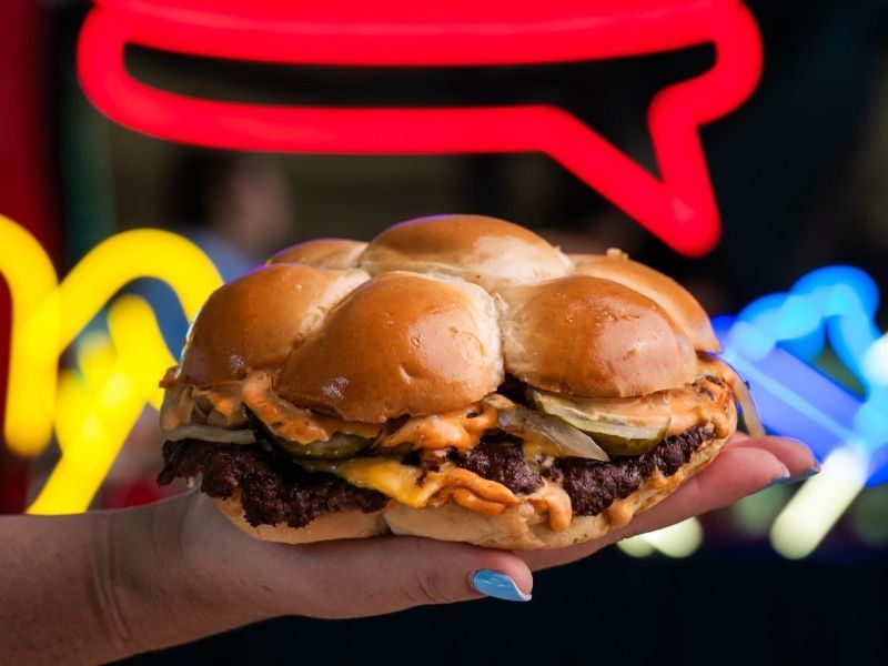 MEJORES HAMBURGUESAS DE MADRID - DISTRITO BURGER Slider