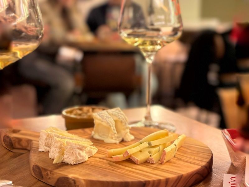 CAIÑO - vino queso frances