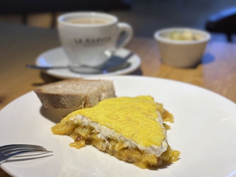 MEJOR TORTILLA PATATAS MADRID - Tortilla con bonito de La Maruca