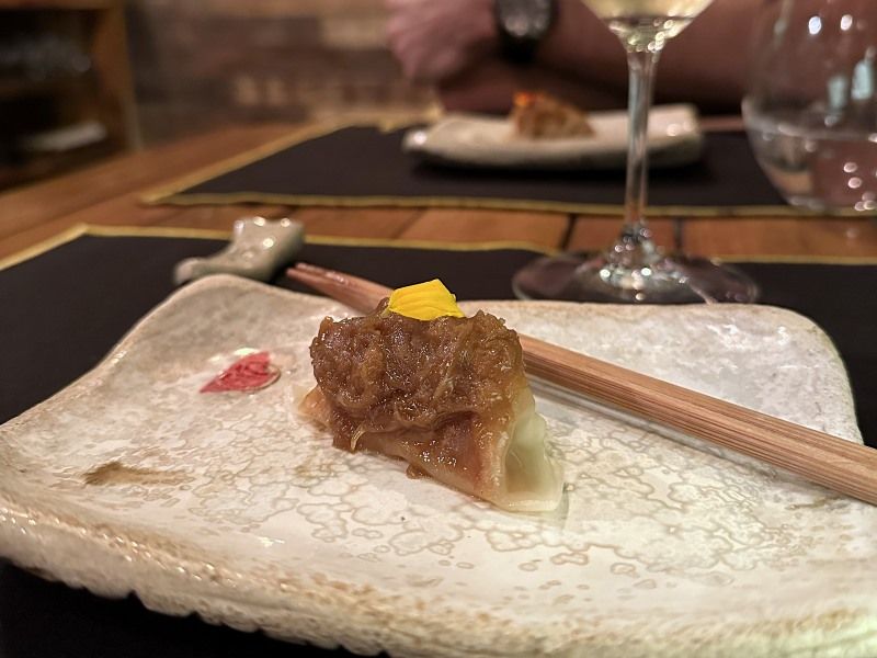 RESTAURANTE YUGO THE BUNKER - gyoza bacalao