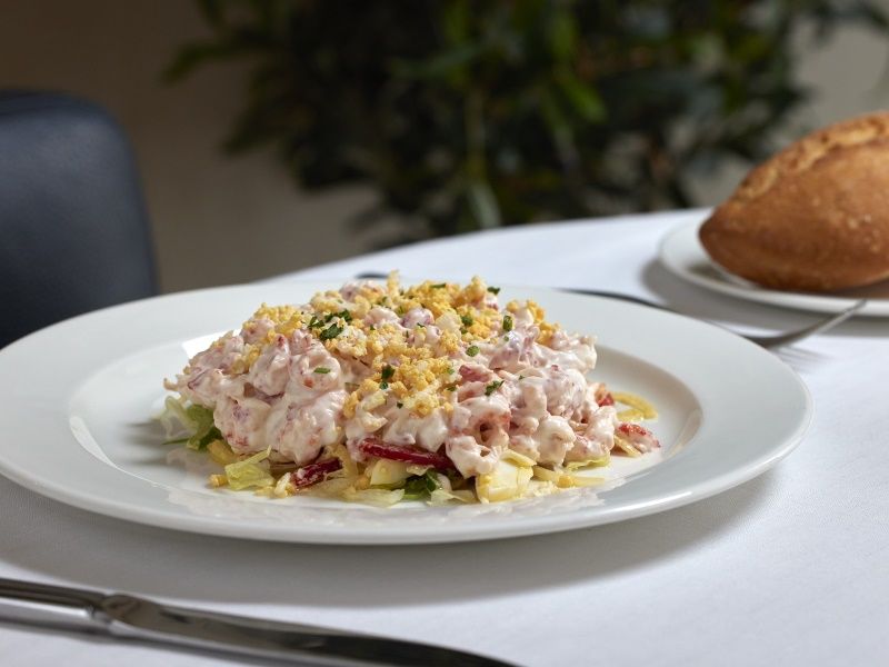 MEJORES TERRAZAS DE MADRID- La Ancha Zorrilla ensalada colas cangrejo