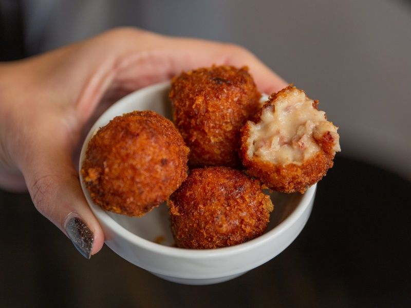 LAS MEJORES CROQUETAS DE MADRID - Pez Tortilla