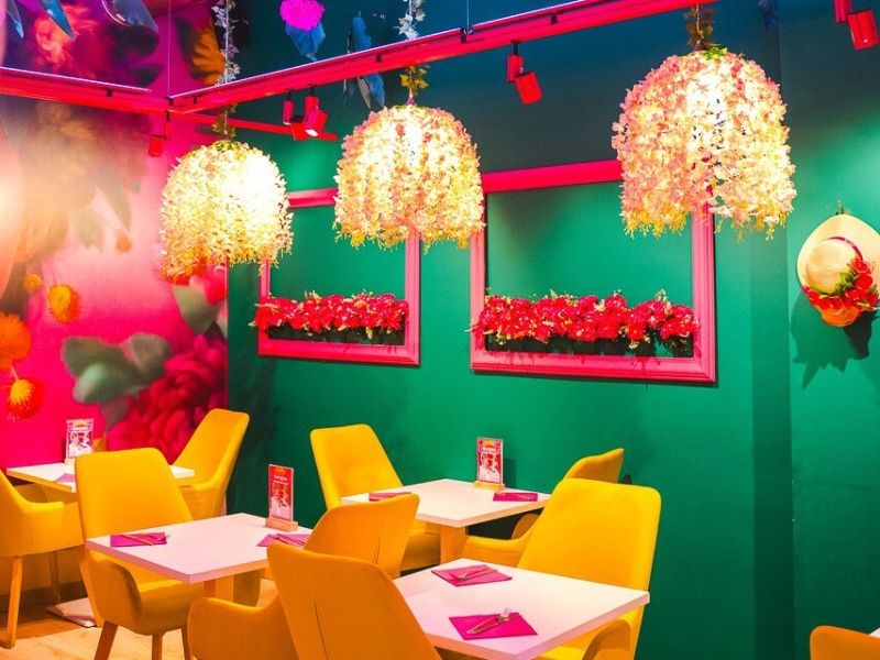 Berry brunch interior