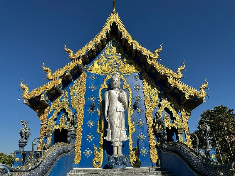 Templo azul chiang rai viajar a tailandia