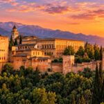 Guía para viajar a Granada: Visitas, hoteles y restaurantes Alhambra dorada al atardecer - viajar a granada